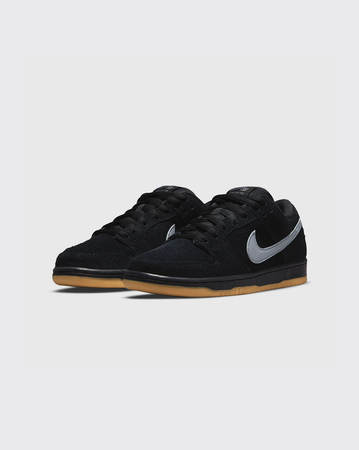 Nike SB Dunk Low Pro Shoe - BQ6817-010