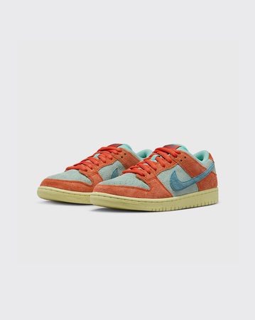 Nike SB Dunk Low “Orange Emerald Rise” Shoe - DV5429-800