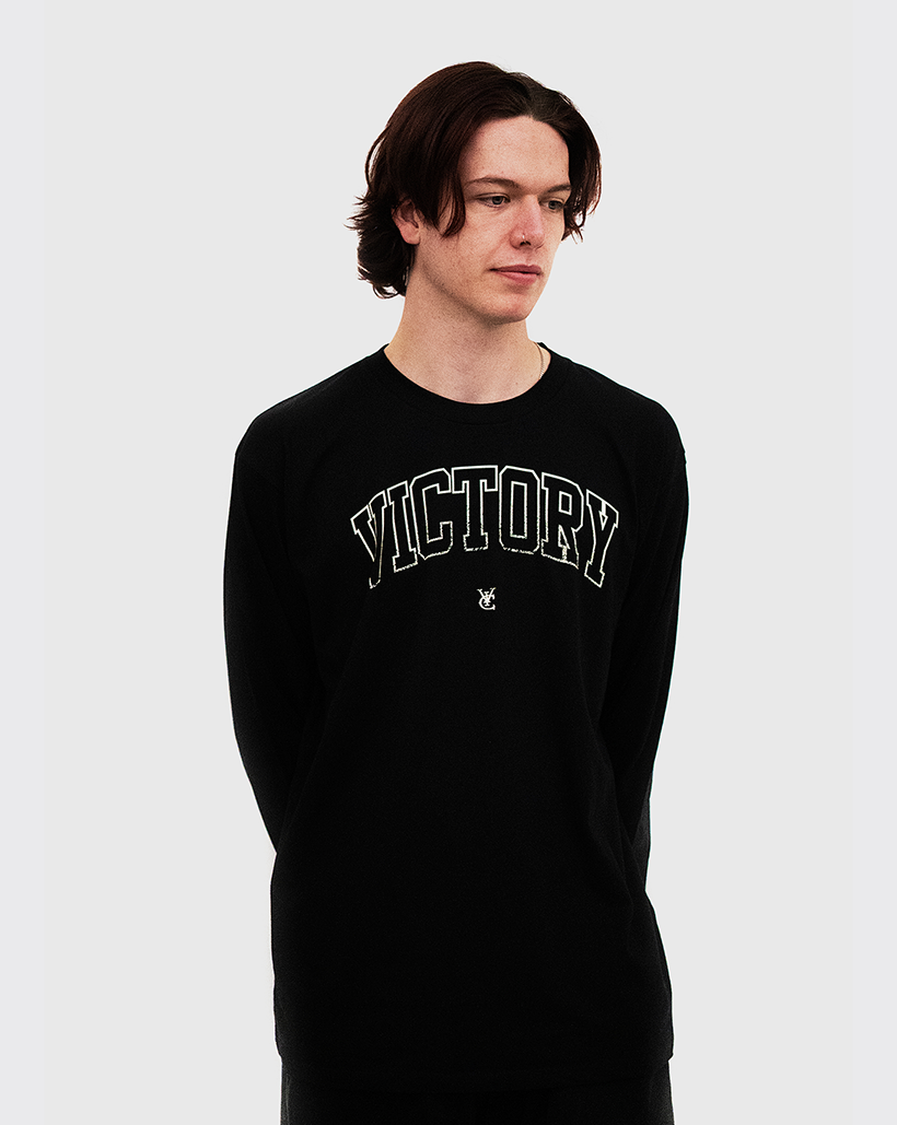 Vic Distressed LS Shirt - Black