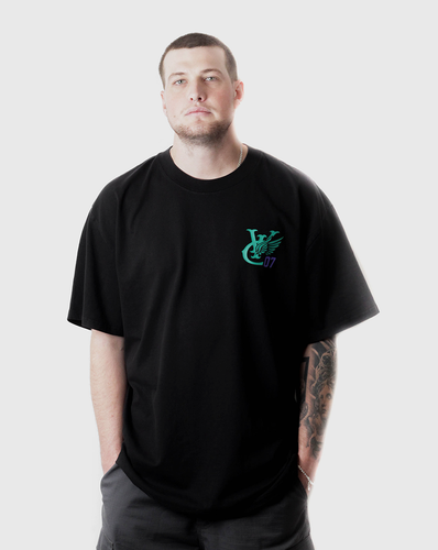 Vic 7 Wing Tee - Faded Black