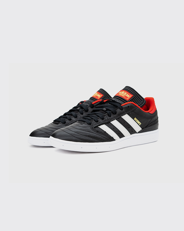 Adidas Busentiz Shoe - Black/Scarlet