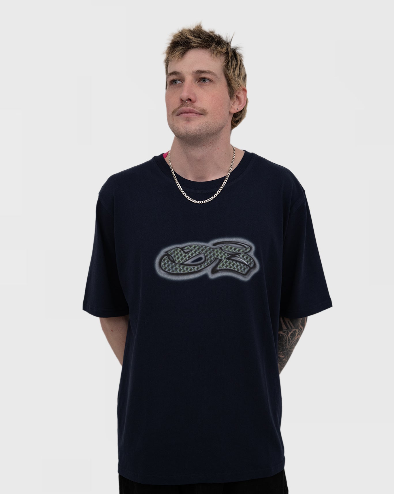 Yardsale Bug Out T-shirt - Blue